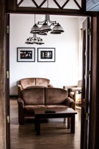 Tips for Creating a Cosy and Welcoming Home Environment on a Budget